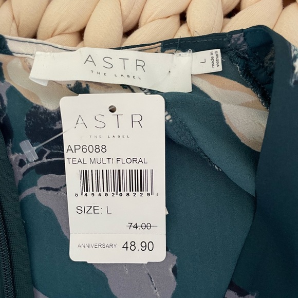ASTR The Label - Teal Multi Floral Romper - Picture 5 of 10